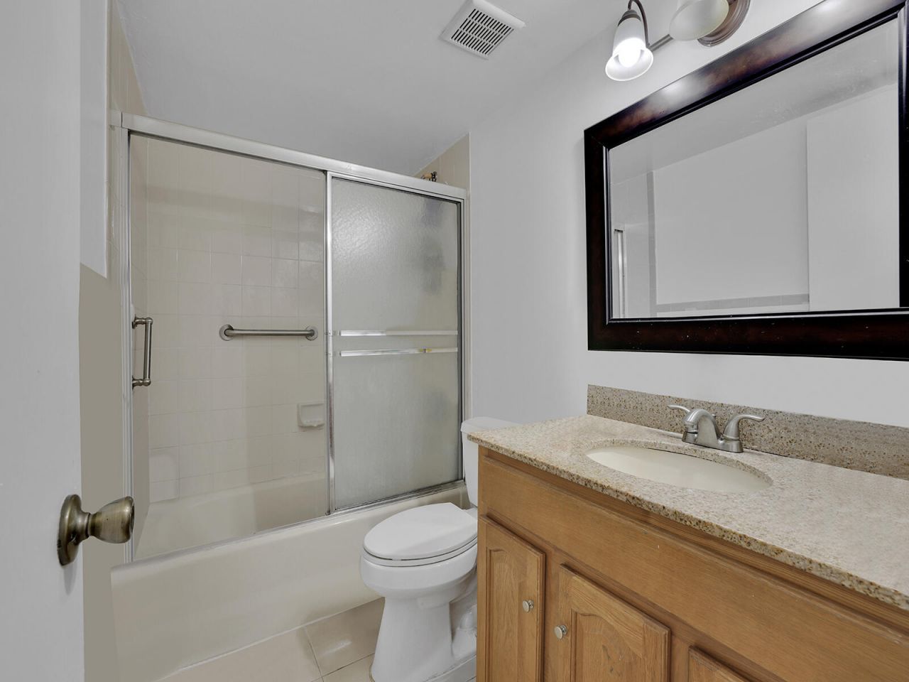 9702 NW 5th Lane, Unit 9702, Miami, FL 33172 Photo