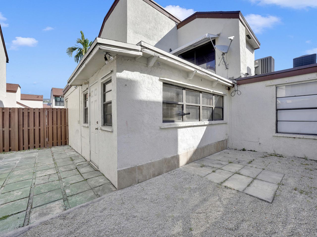 9702 NW 5th Lane, Unit 9702, Miami, FL 33172 Photo