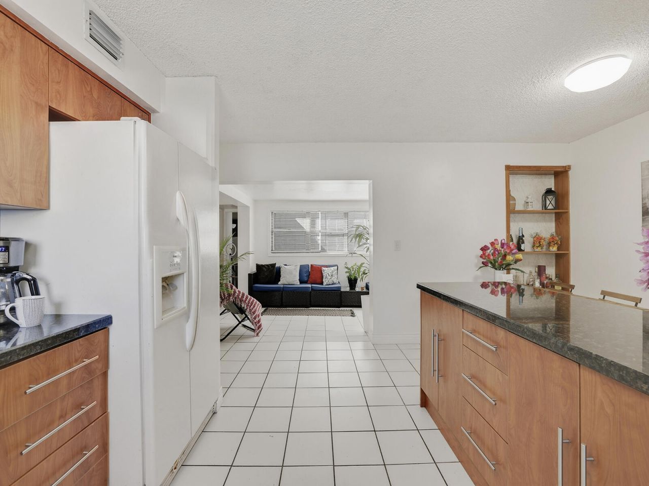 9702 NW 5th Lane, Unit 9702, Miami, FL 33172 Photo
