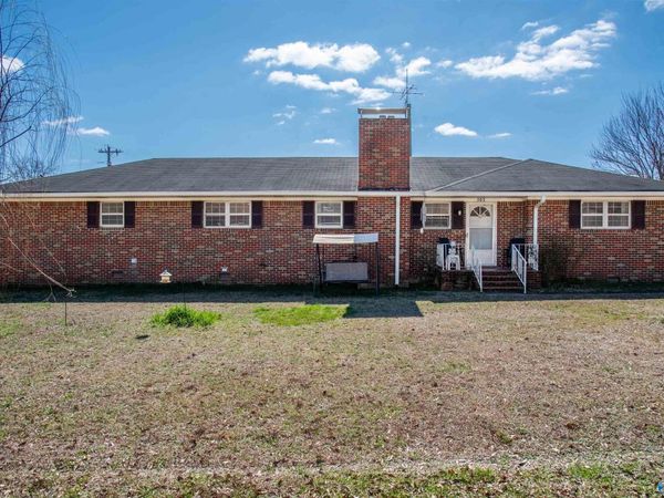 502 NW Pine Street, Hartselle, AL 35640