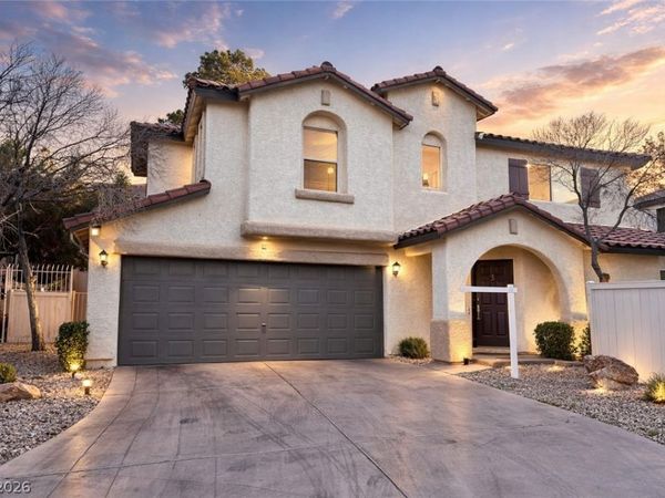 6311 Blue Twilight Court, Las Vegas, NV 89108