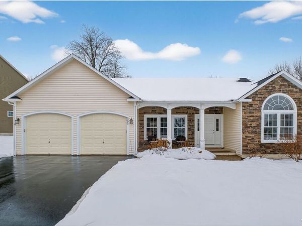 3295 Oak Brook Road, Baldwinsville, NY 13027