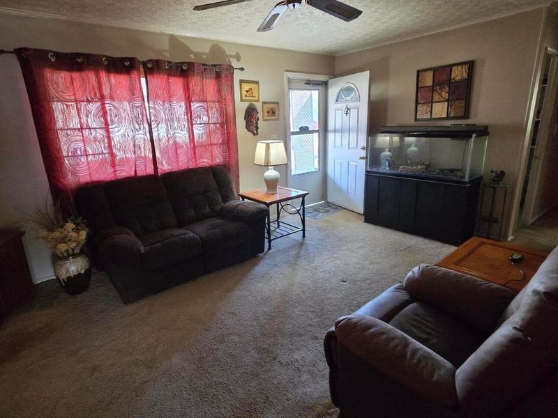 4517 Saint Rita Lane, Columbus, OH 43213 Photo 11