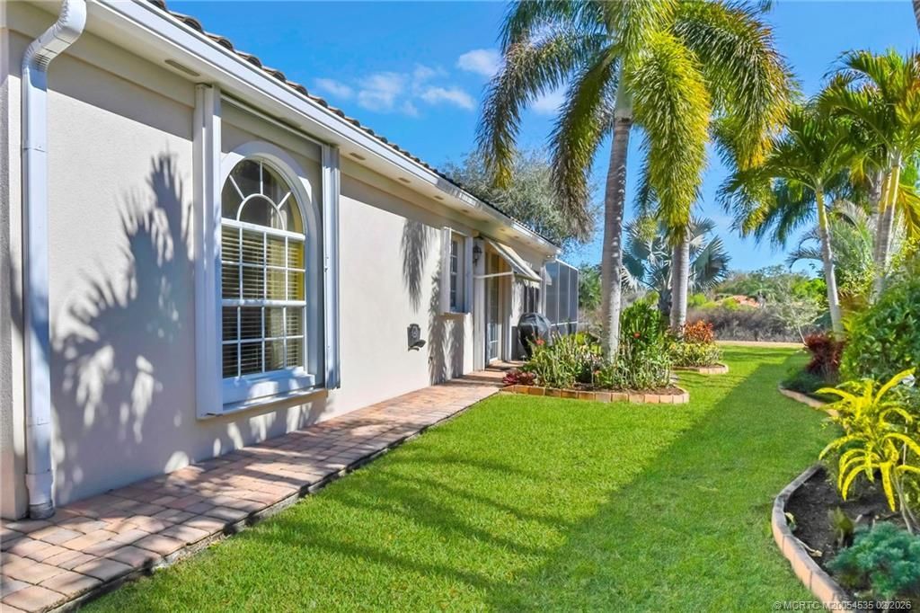 8121 SE Paurotis Lane, Hobe Sound, FL 33455 Photo