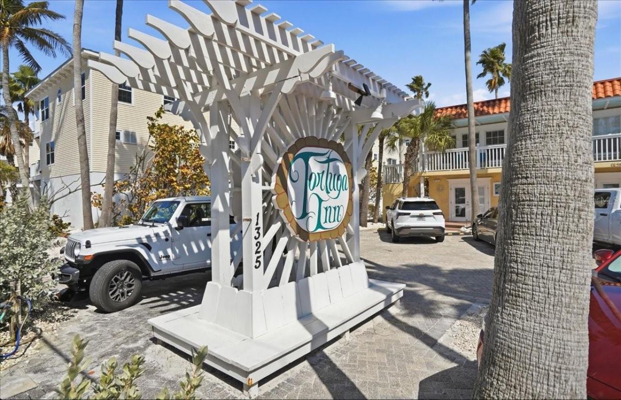 1325 Gulf Drive N, Unit 125, Bradenton Beach, FL 34217 Photo