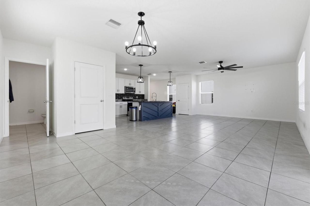 5608 Wandering Willow Drive, Wesley Chapel, FL 33545 Photo