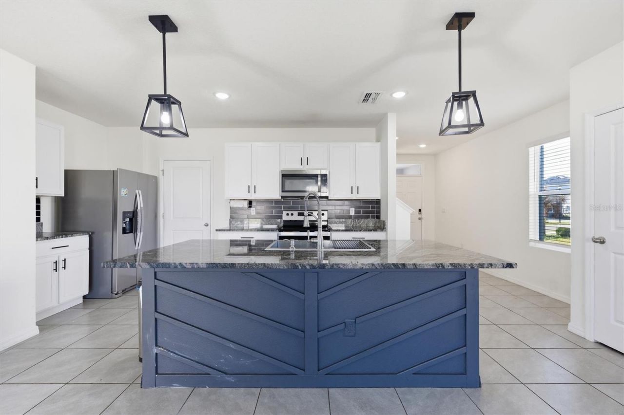 5608 Wandering Willow Drive, Wesley Chapel, FL 33545 Photo