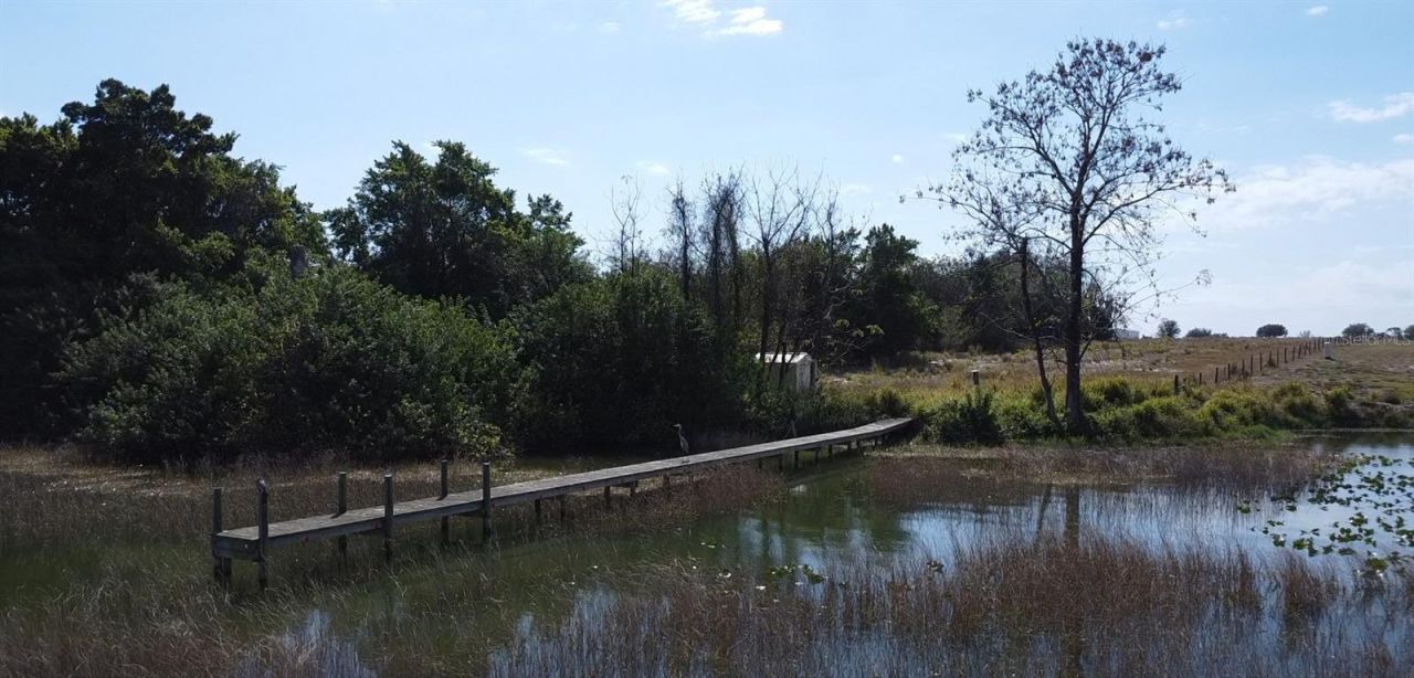 100 Cloverleaf Road , Lake Placid, FL 33852 Photo