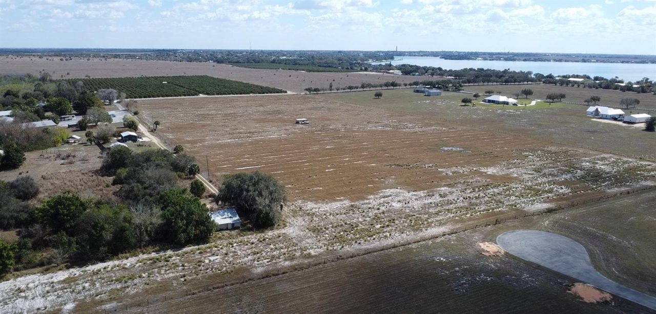 100 Cloverleaf Road , Lake Placid, FL 33852 Photo