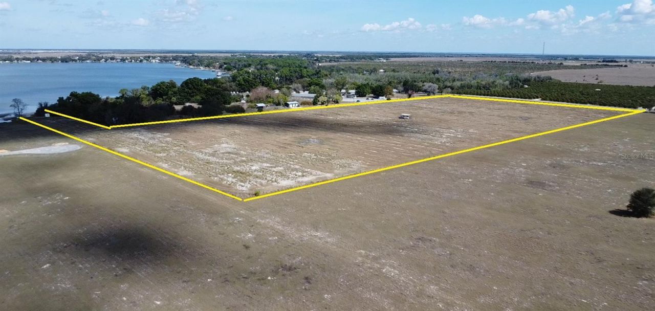 100 Cloverleaf Road , Lake Placid, FL 33852 Photo