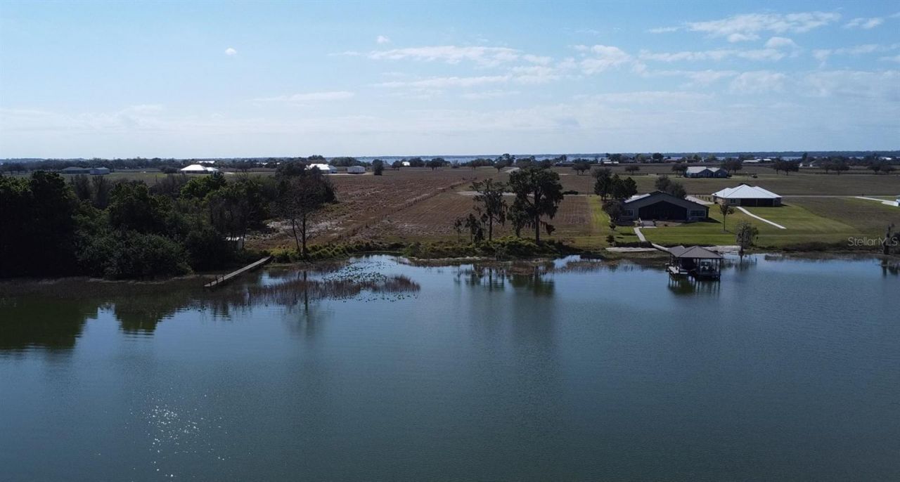 100 Cloverleaf Road , Lake Placid, FL 33852 Photo