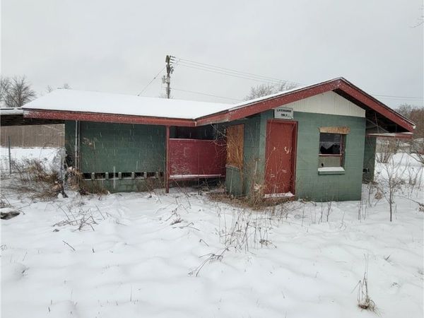 50 Briarwood Drive, Lockport, NY 14094