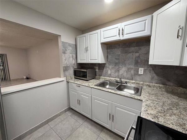 4138 NW 88th Avenue, Unit 107, Coral Springs, FL 33065