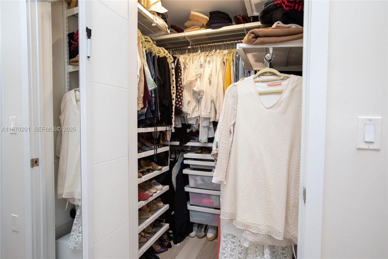 301 Altara Ave, Unit 719, Coral Gables, FL 33146 Photo