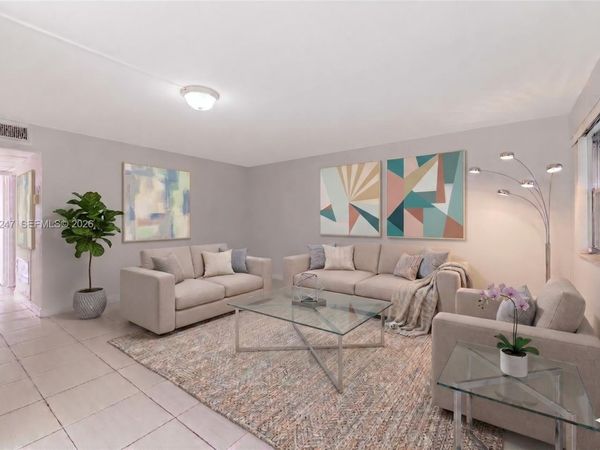 629 Saxony Pl, Unit 629, Delray Beach, FL 33446