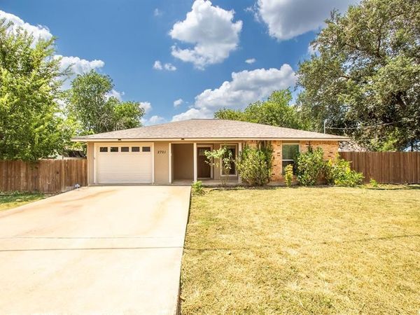 2701 Peach Tree LN, Cedar Park, TX 78613