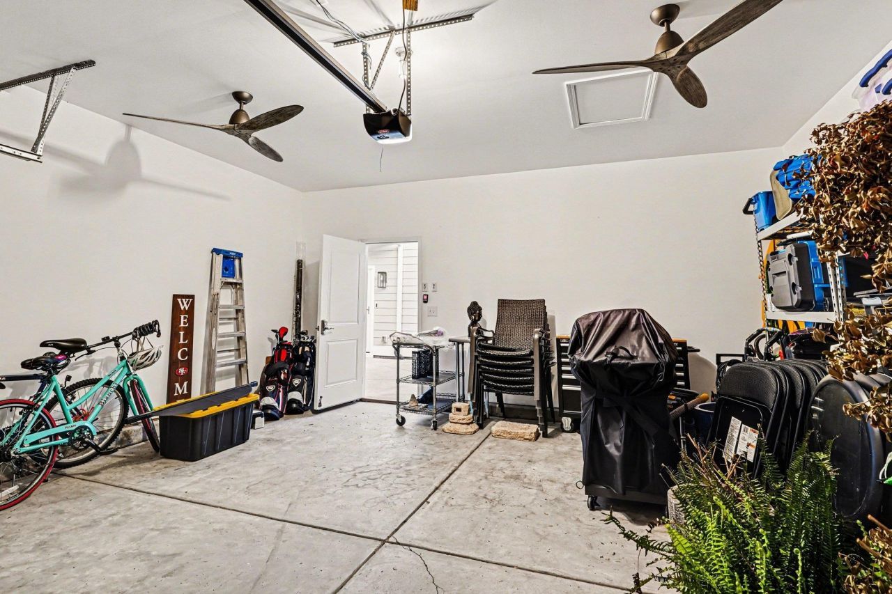 5451 Knobcone Loop Photo 24