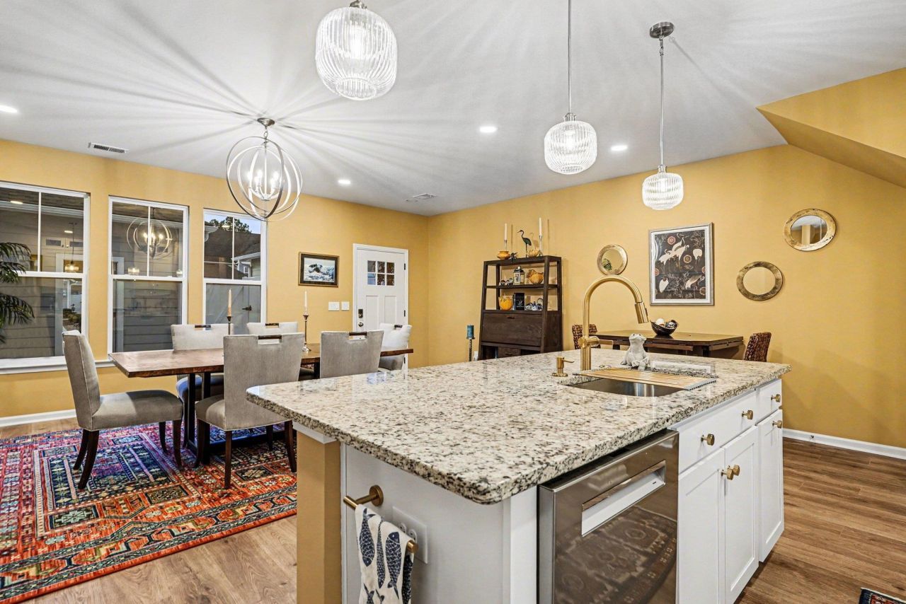 5451 Knobcone Loop Photo 5