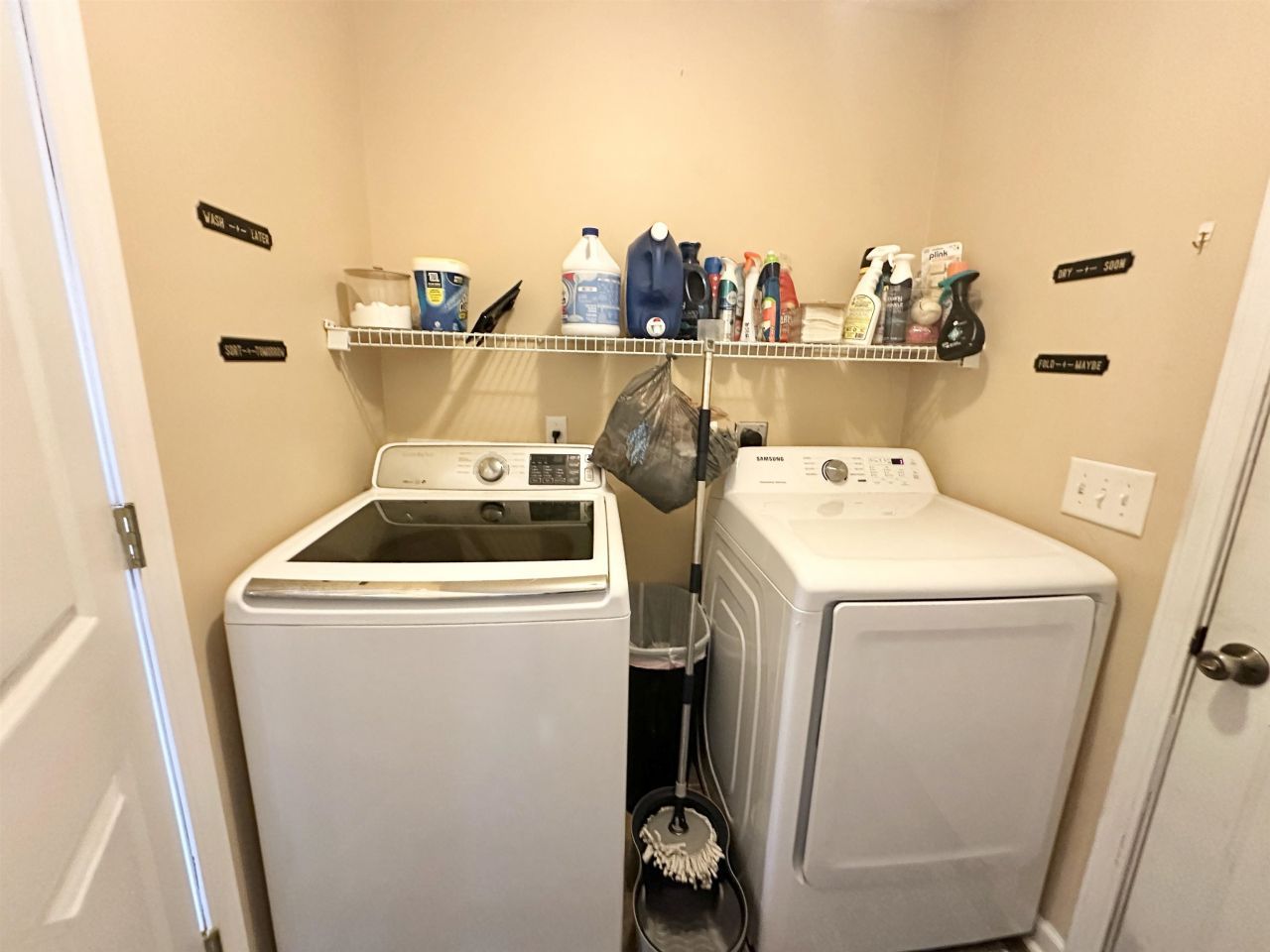 8208 Autumn Pond Ct. Photo 10