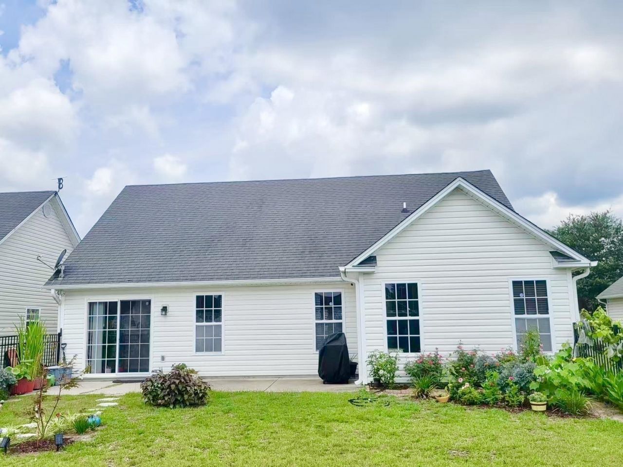 8208 Autumn Pond Ct. Photo 20