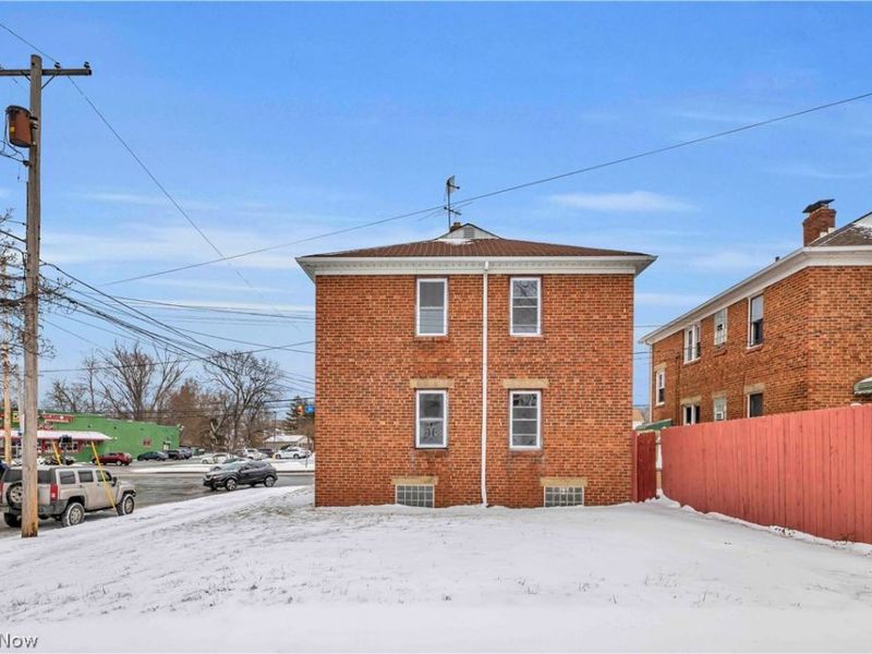 3662 W 117th Street, Cleveland, OH 44111 Photo 4