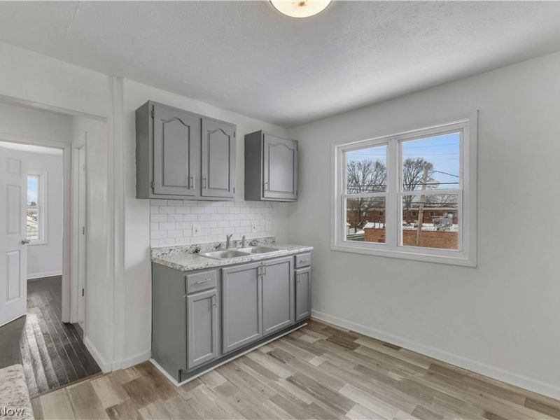 3662 W 117th Street, Cleveland, OH 44111 Photo 7