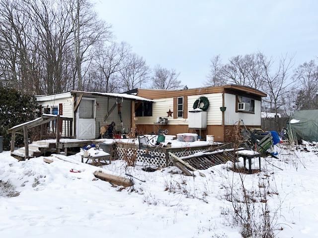 4 Dow Street, Exeter, NH 03833 Main Photo