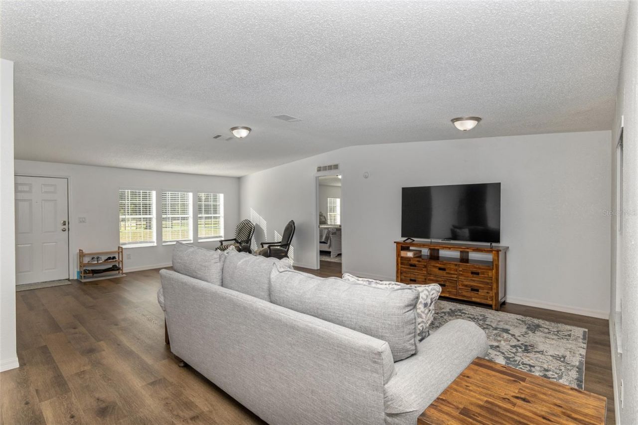 3291 SE 188th Terrace , Morriston, FL 32668 Photo