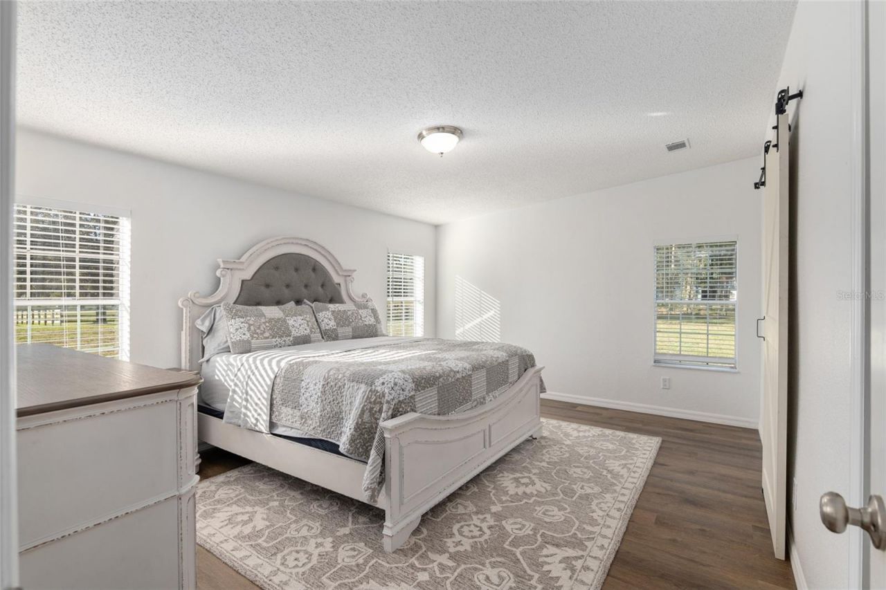 3291 SE 188th Terrace , Morriston, FL 32668 Photo