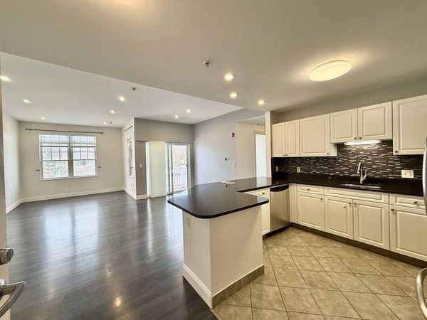 614 Pond St., Unit 131, Braintree, MA 02184