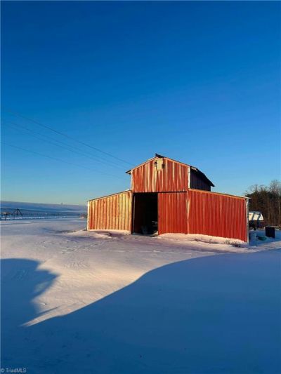 1063 Pell Road, Westfield, NC 27053 Main Photo