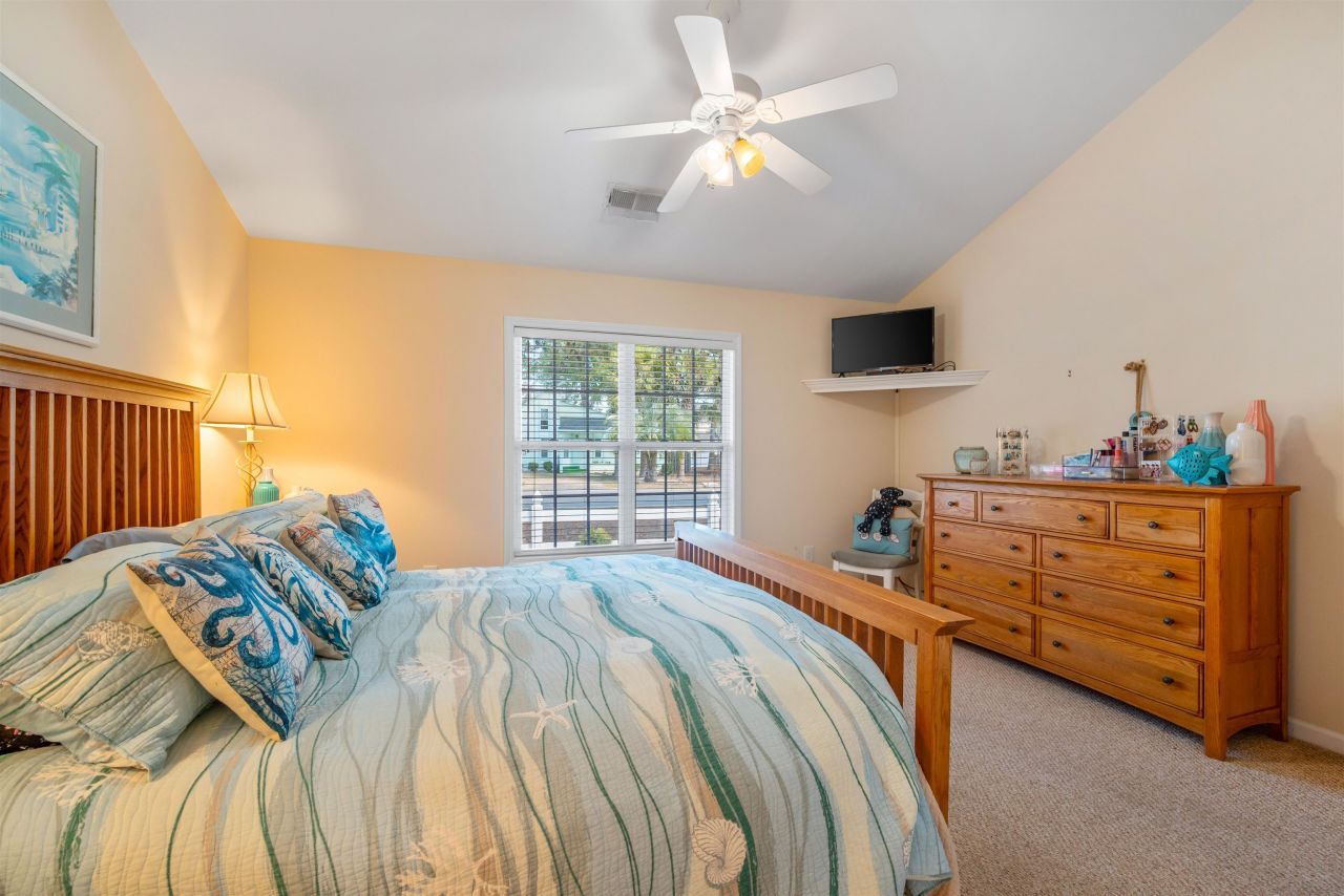 237 Melody Gardens Dr. Photo 22