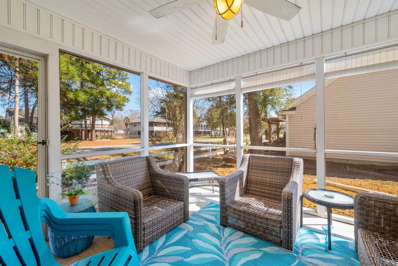 237 Melody Gardens Dr. Photo 35