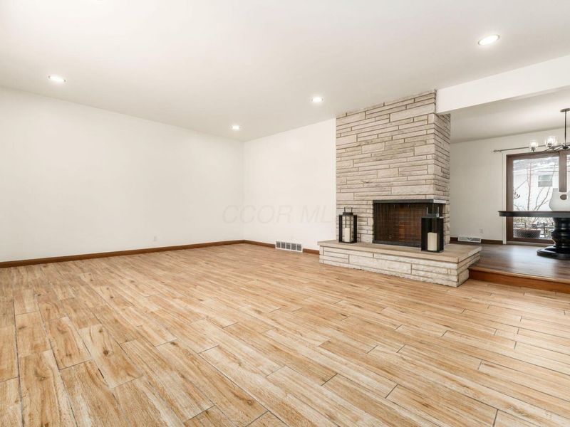 2731 Sonata Drive, Columbus, OH 43209 Photo 7