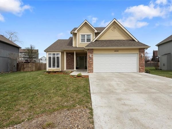 11235 N Belleview Avenue, Kansas City, MO 64155