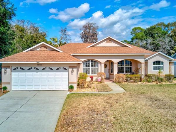 12733 PINE ISLAND DRIVE, LEESBURG, FL 34788
