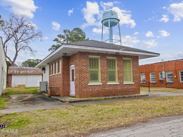 470 4th Street, Aurora, NC 27806