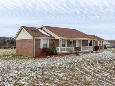 1034 Barker Lane, Berea, KY 40403
