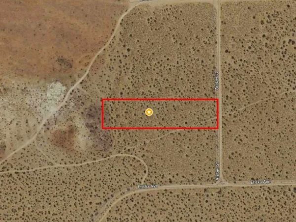 142 Amber Street, Mojave, CA 93501