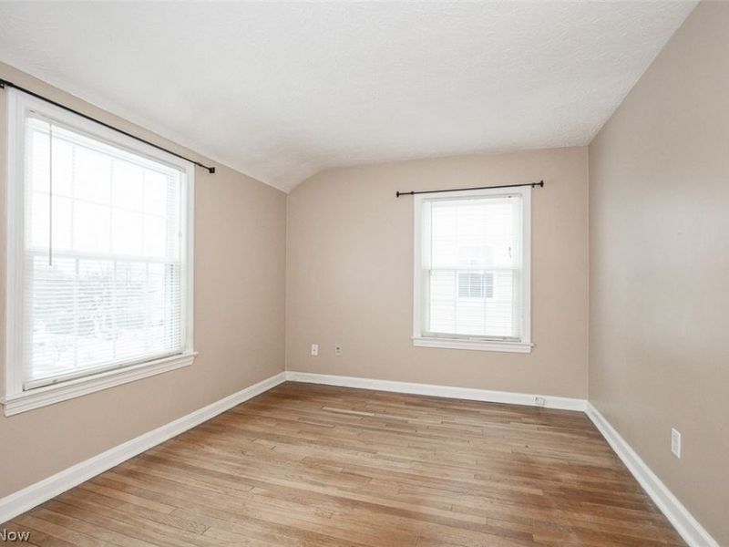 1595 Redwood Avenue, Akron, OH 44301 Photo 14