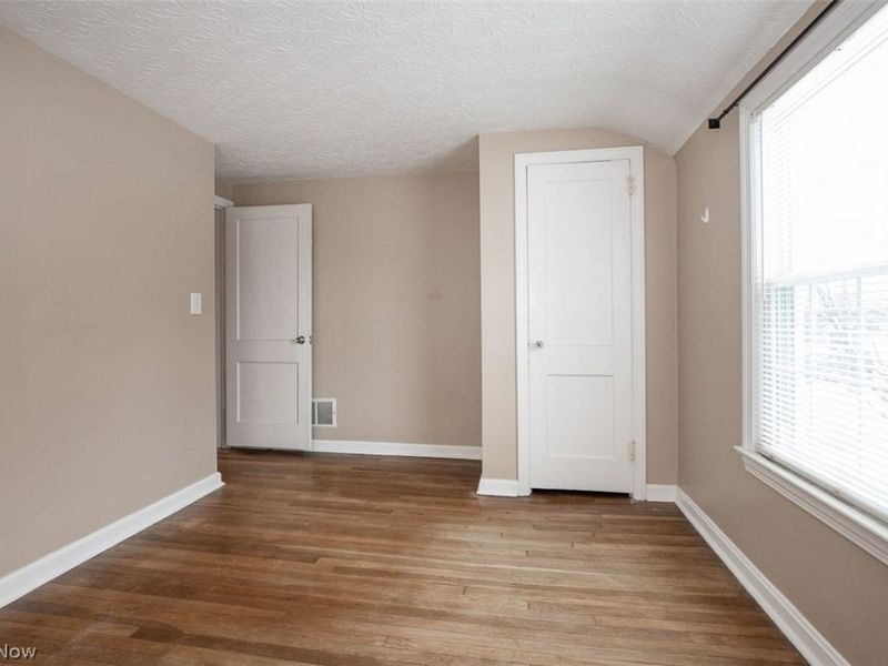 1595 Redwood Avenue, Akron, OH 44301 Photo 15