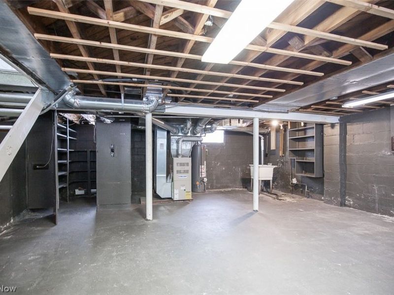 1595 Redwood Avenue, Akron, OH 44301 Photo 21