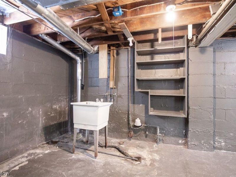 1595 Redwood Avenue, Akron, OH 44301 Photo 22