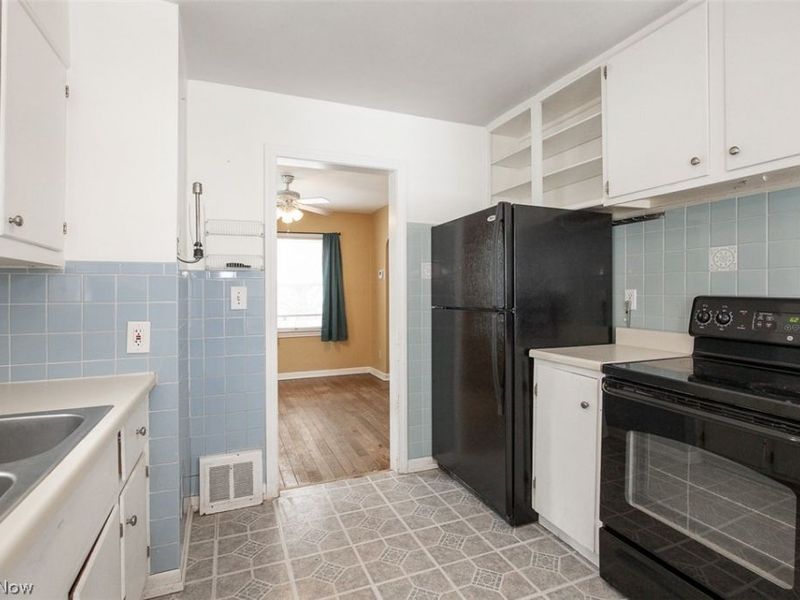 1595 Redwood Avenue, Akron, OH 44301 Photo 9