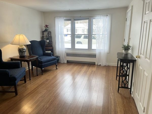 12 Marion Road, Unit 12, Bedford, MA 01730