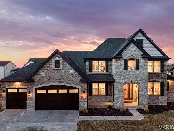 1 Canebrake Court, O'Fallon, MO 63385