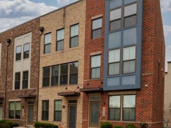 2828 ARTS VISTA BOULEVARD, SUITLAND, MD 20746