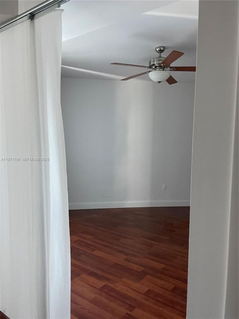 350 S Miami Ave , Unit 3108, Miami, FL 33130 Photo