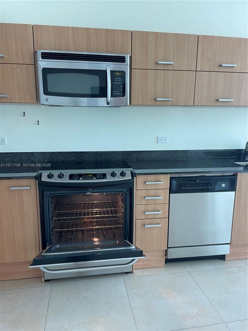 350 S Miami Ave , Unit 3108, Miami, FL 33130 Photo