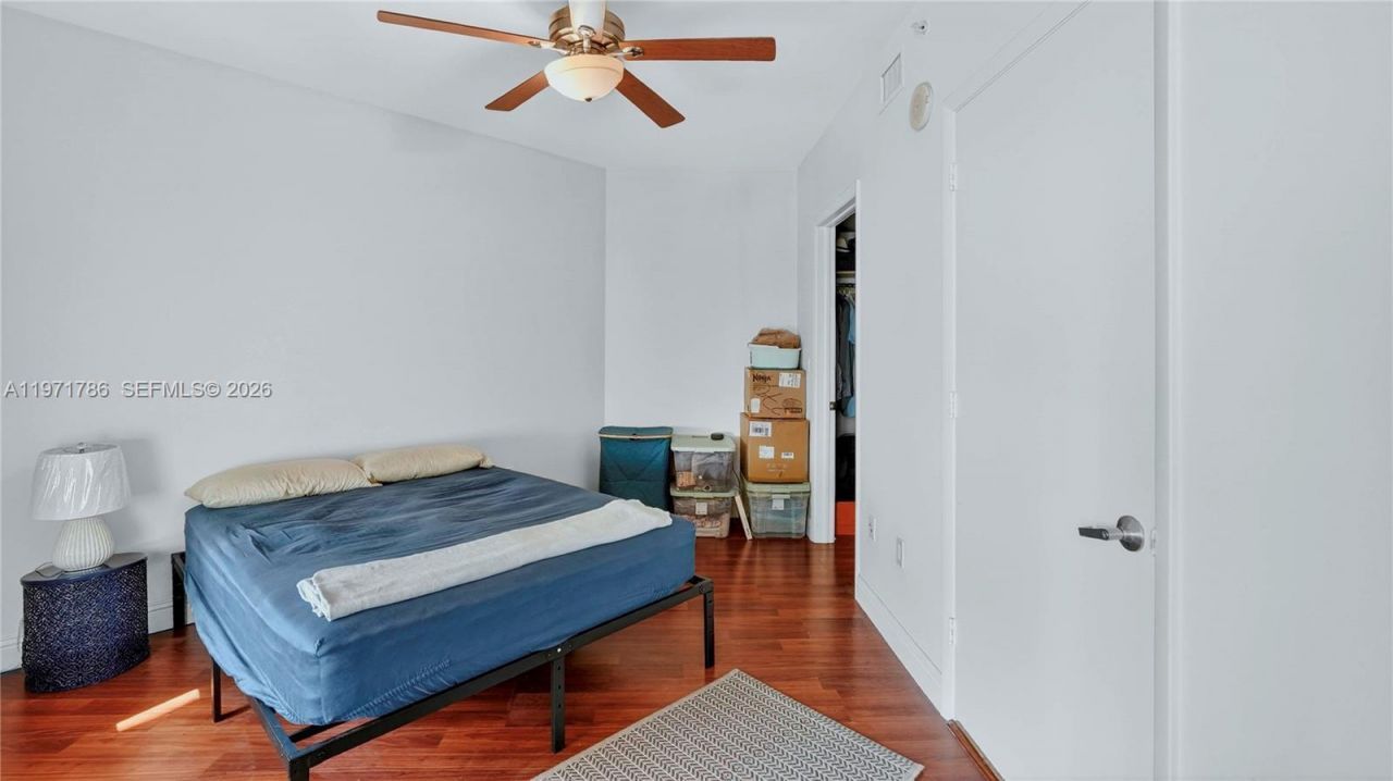 350 S Miami Ave , Unit 3108, Miami, FL 33130 Photo